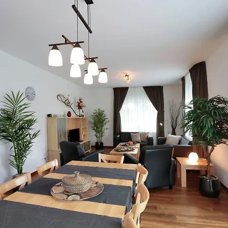 Вилла With Garden Near The Area *